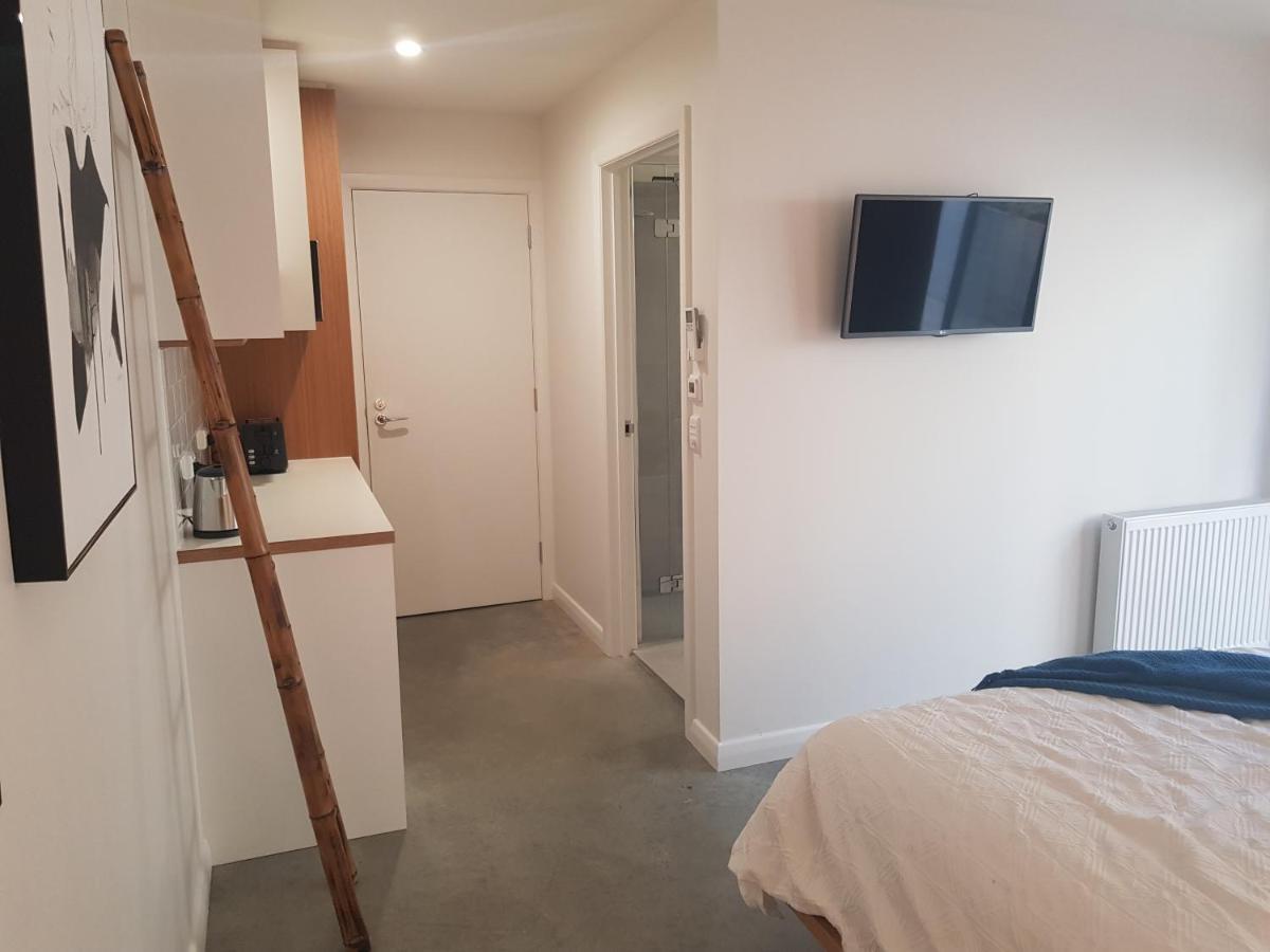 Modern, Private And Close To Town. Albury Exteriör bild